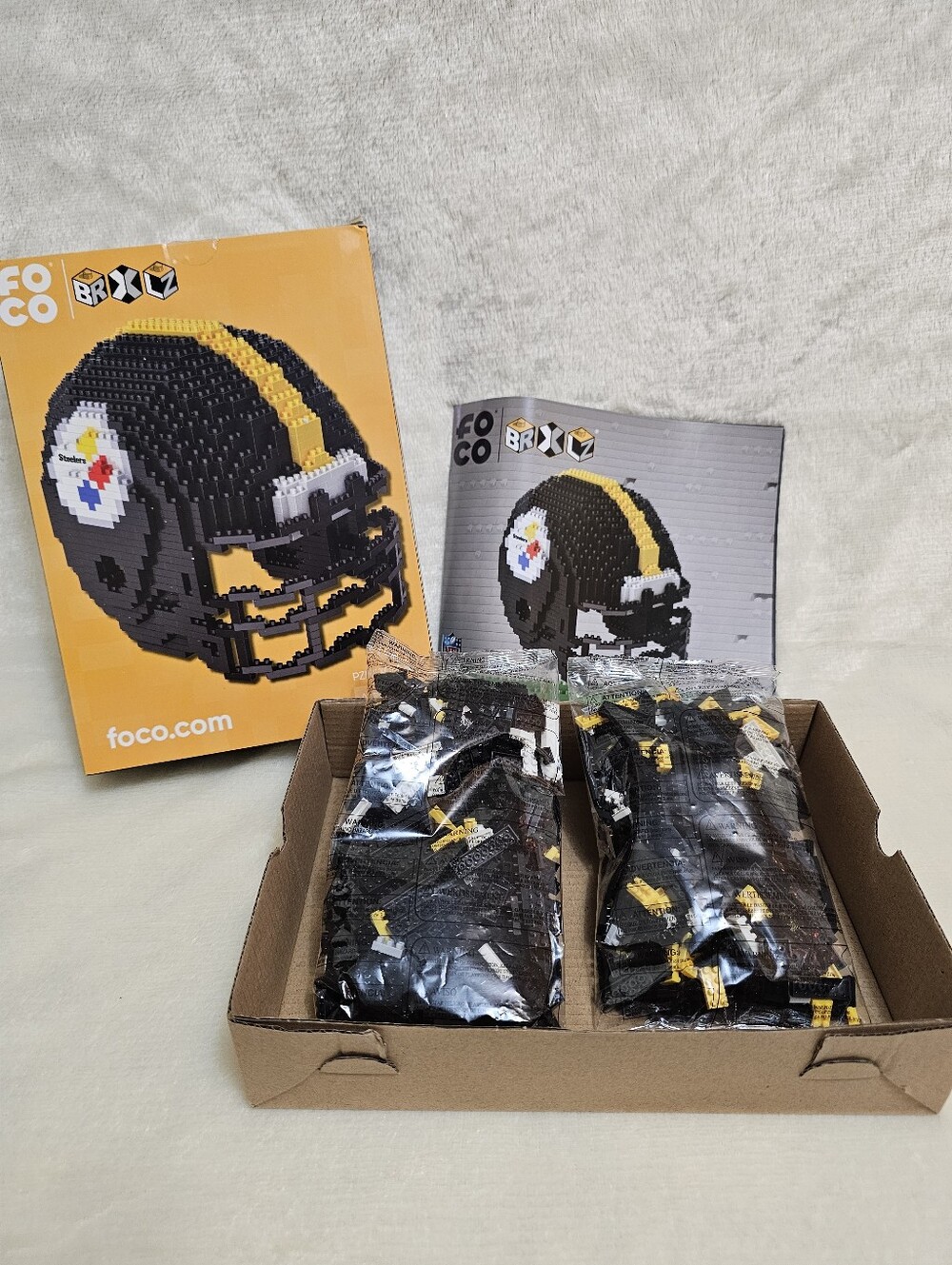 Foco BRXLZ Pittsburgh Steelers Mini Helmet Blocks Toy 3D Puzzle NIB